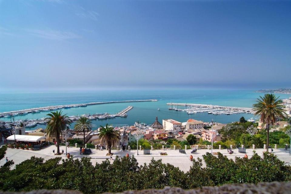 Casa Vacanze Surriano Sciacca Exteriör bild